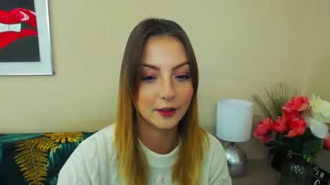 Snapshot of natalie_live chatting on February 7, 2025, 7:18 am NatalieSexy online show from February 7, 2025, 7:18 am