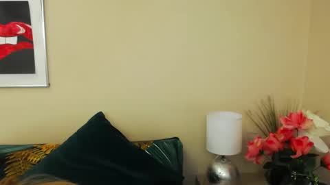 Snapshot of natalie_live chatting on February 10, 2025, 7:15 am NatalieSexy online show from February 10, 2025, 7:15 am