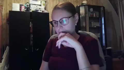 natalime online show from October 29, 2025, 1:57 pm