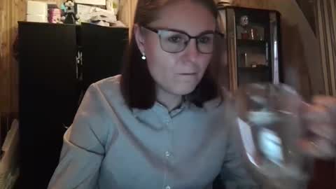 natalime online show from November 1, 2025, 6:48 am