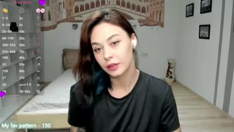 Natali online show from November 10, 2025, 7:18 am