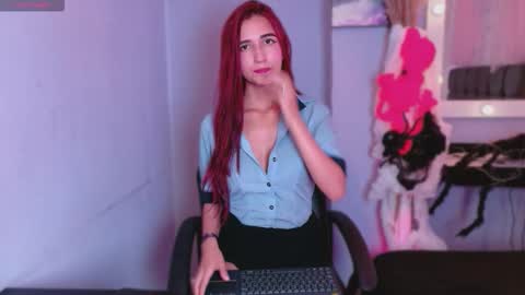 Snapshot of natalliapradas chatting on October 29, 2025, 7:26 pm natalliapradas online show from October 29, 2025, 7:26 pm