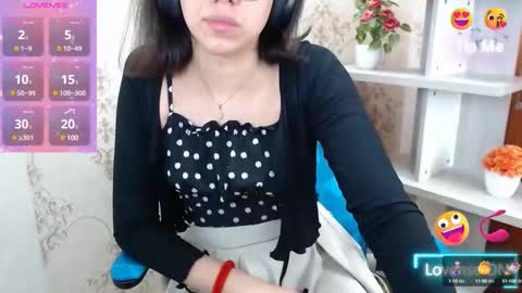 N A T A L Y online show from December 22, 2024, 12:27 pm