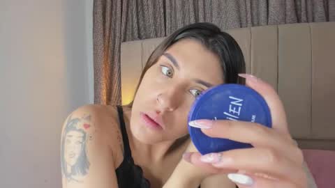 nataly_gv1 online show from February 20, 2026, 1:33 pm