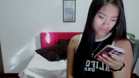 Nataly Escobar online show from January 15, 2026, 1:26 pm