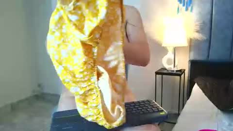 Snapshot of natalyguzman26 chatting on February 4, 2026, 2:12 pm Nataly online show from February 4, 2026, 2:12 pm