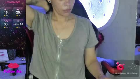 Snapshot of natasha__logan chatting on May 12, 2026, 4:42 am Natasha online show from May 12, 2026, 4:42 am
