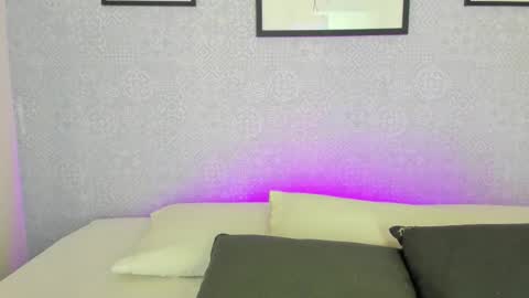  Natasha  online show from November 9, 2025, 12:03 pm