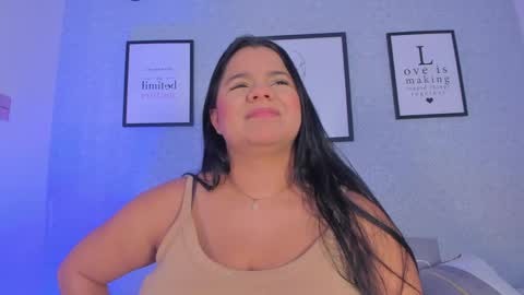  Natasha  online show from May 22, 2026, 12:11 pm
