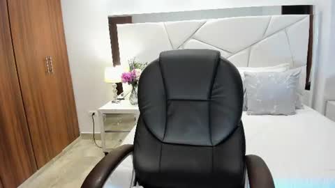 natasha kiim online show from June 28, 2026, 3:12 am