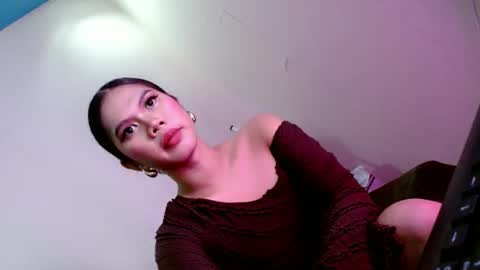 Snapshot of natasha_leigh chatting on April 21, 2026, 5:39 pm natasha_leigh online show from April 21, 2026, 5:39 pm