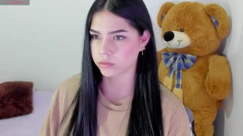 Snapshot of natasha_su chatting on December 12, 2024, 5:37 pm Natalia online show from December 12, 2024, 5:37 pm