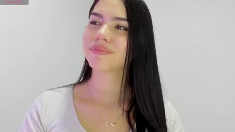 Snapshot of natasha_su chatting on February 12, 2025, 11:20 pm Natalia online show from February 12, 2025, 11:20 pm