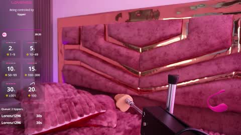 Natasha Vesper  online show from November 29, 2025, 1:03 pm