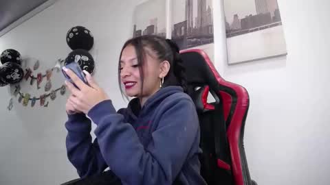 Snapshot of natashax_hot chatting on October 21, 2025, 4:08 pm Natashax online show from October 21, 2025, 4:08 pm