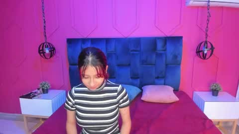 Snapshot of nataz_darcy chatting on May 6, 2026, 4:19 am Nataa online show from May 6, 2026, 4:19 am