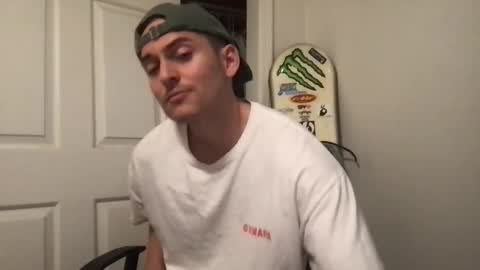 Snapshot of natetheexplorer chatting on January 14, 2026, 1:11 am natetheexplorer online show from January 14, 2026, 1:11 am