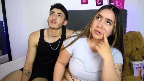 nath_and_lianx online show from April 14, 2026, 5:24 am