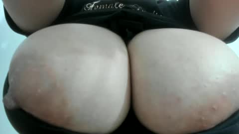 Snapshot of nathalia_hottman chatting on February 20, 2025, 1:25 am NATHALIA online show from February 20, 2025, 1:25 am