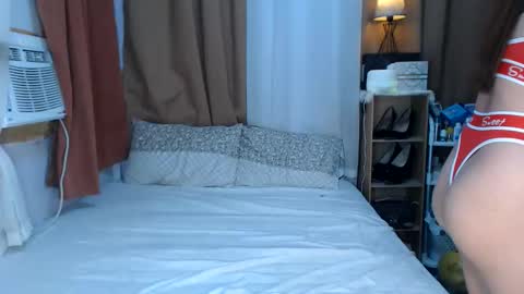 Snapshot of nathalie_hart chatting on May 14, 2026, 2:51 am Queen Marga online show from May 14, 2026, 2:51 am