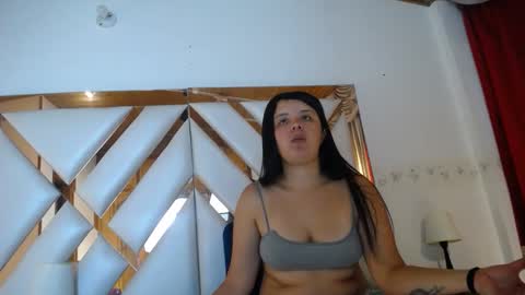 Snapshot of nathaly_sweet23 chatting on April 25, 2026, 1:25 pm Nathaly sweet online show from April 25, 2026, 1:25 pm