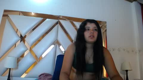 Snapshot of nathaly_sweet23 chatting on May 4, 2026, 1:29 pm Nathaly sweet online show from May 4, 2026, 1:29 pm