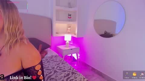 Snapshot of nathalyn05 chatting on October 30, 2025, 10:06 am NATHALY online show from October 30, 2025, 10:06 am