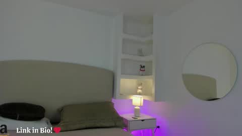 Snapshot of nathalyn05 chatting on November 28, 2025, 10:40 am NATHALY online show from November 28, 2025, 10:40 am