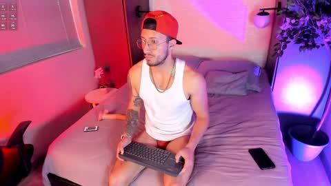 Snapshot of nathan_rivers chatting on January 13, 2025, 11:41 am nathan_rivers online show from January 13, 2025, 11:41 am