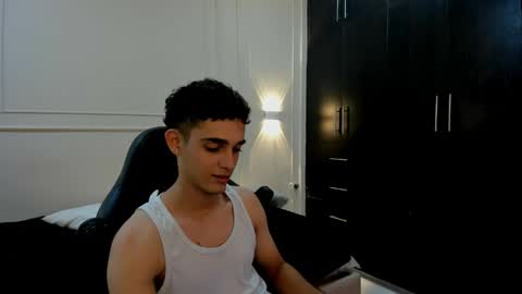 Snapshot of nathan_shimmer chatting on May 10, 2026, 5:23 am nathan_shimmer online show from May 10, 2026, 5:23 am