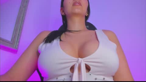 Snapshot of nathyy_garcia chatting on April 29, 2026, 2:48 am Nathyy online show from April 29, 2026, 2:48 am
