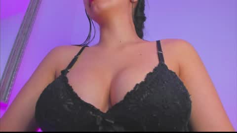 Snapshot of nathyy_garcia chatting on May 20, 2026, 2:51 am Nathyy online show from May 20, 2026, 2:51 am