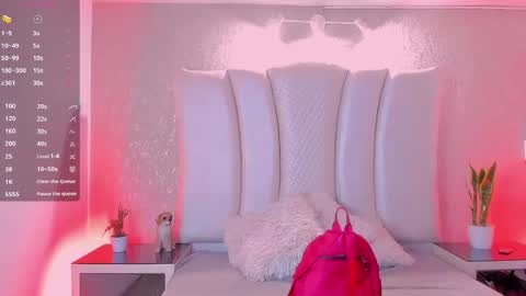 Natalia online show from June 6, 2026, 2:49 am