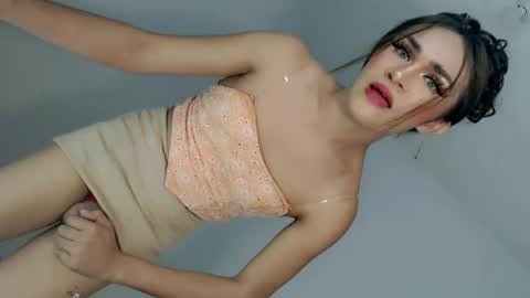 Snapshot of nattayah chatting on June 19, 2026, 1:54 am Nathalie smith online show from June 19, 2026, 1:54 am