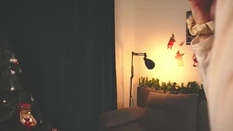 Ella online show from January 8, 2026, 3:14 pm