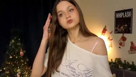 Ella online show from January 15, 2026, 3:16 pm