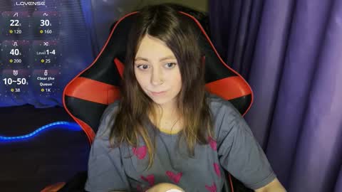 natural_babe666 online show from March 26, 2026, 8:25 pm