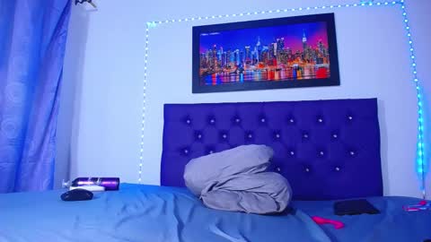  Annie  online show from March 8, 2025, 6:21 am