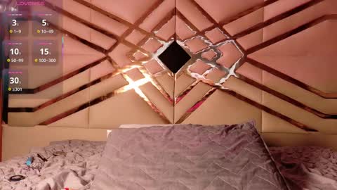 Gwen  online show from January 11, 2026, 11:59 am