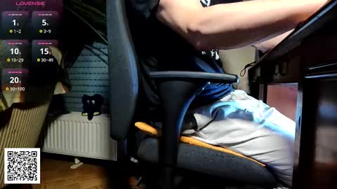 Nature online show from November 11, 2025, 9:37 pm