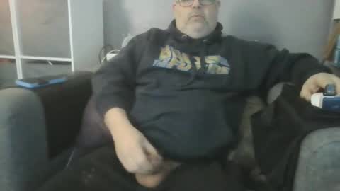 naturistmale45 online show from January 6, 2026, 9:35 am