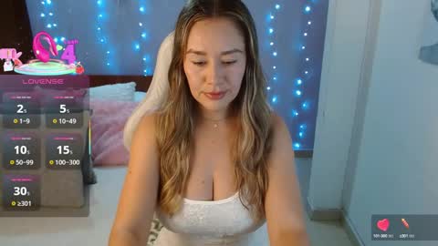 Natalia online show from September 20, 2025, 12:00 am