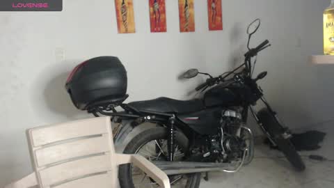 Snapshot of natzumi_mcqueen chatting on December 21, 2024, 9:04 pm Stella Mcqueen online show from December 21, 2024, 9:04 pm