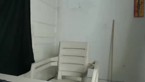 Snapshot of natzumi_mcqueen chatting on January 31, 2025, 12:29 pm Stella Mcqueen online show from January 31, 2025, 12:29 pm