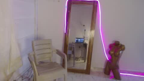 Snapshot of natzumi_mcqueen chatting on February 19, 2026, 1:51 pm Stella Mcqueen online show from February 19, 2026, 1:51 pm