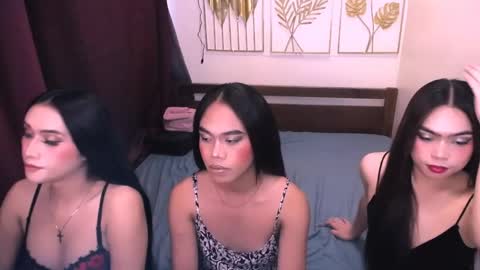 naughtcummer_yllana online show from April 22, 2026, 2:14 am