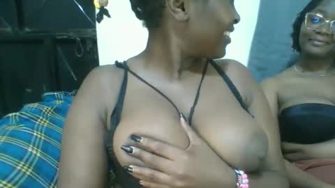 Snapshot of naughti_garlie chatting on September 26, 2025, 1:15 pm naughti_garlie online show from September 26, 2025, 1:15 pm