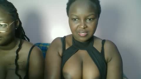 naughti_garlie online show from February 11, 2026, 5:23 am