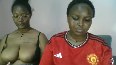 naughti_garlie online show from March 29, 2026, 5:35 pm