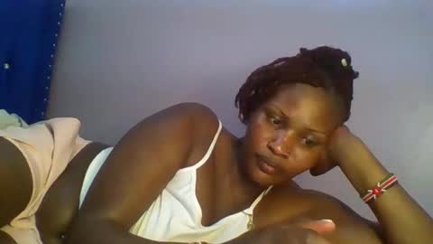 Snapshot of naughty8779 chatting on October 5, 2025, 4:05 pm naughty8779 online show from October 5, 2025, 4:05 pm